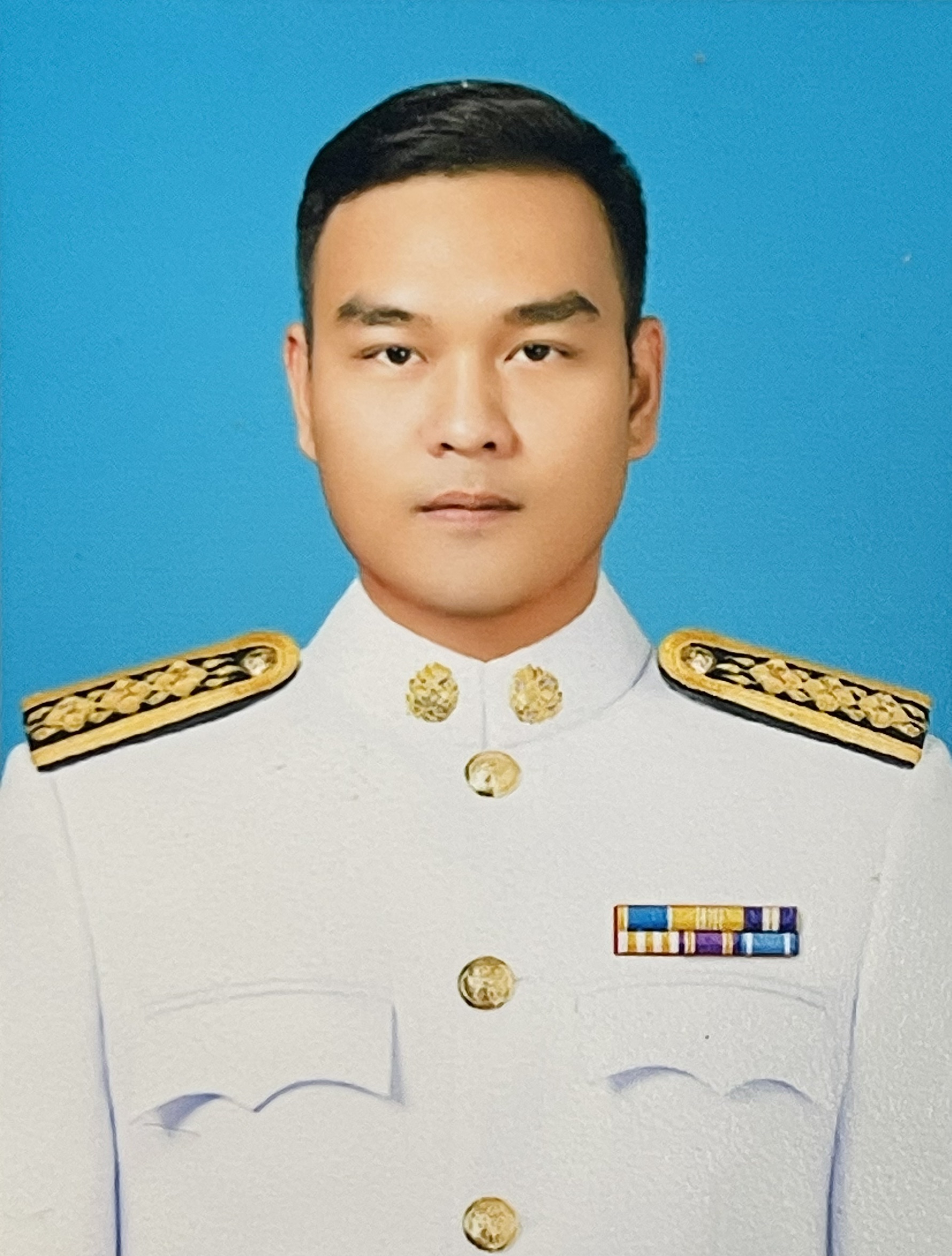 นายณฐพล ประทุมมาลย์ นักวิเคราะห์นโยบายและแผนปฏิบัติ